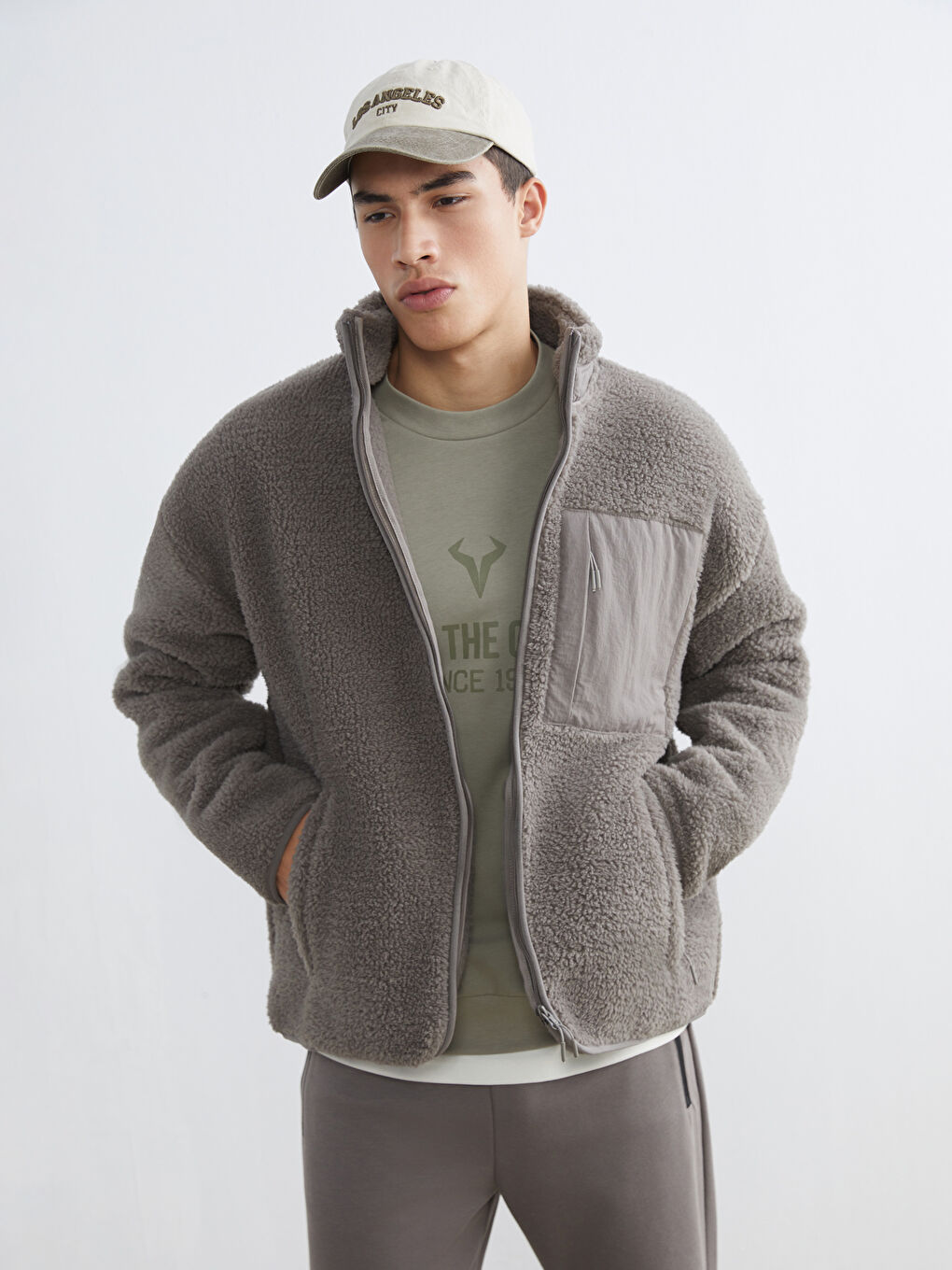 Bej Dik Yaka Pelüş Erkek Fermuarlı Sweatshirt