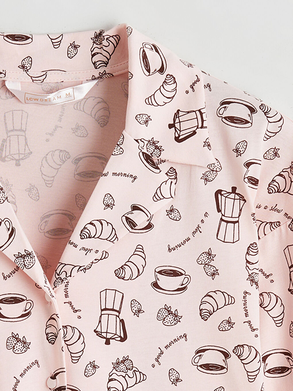 Комплект Дамска Пижама С Яка Тип Риза И Шарки-6