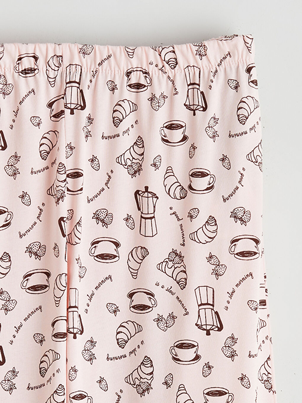 Комплект Дамска Пижама С Яка Тип Риза И Шарки-8