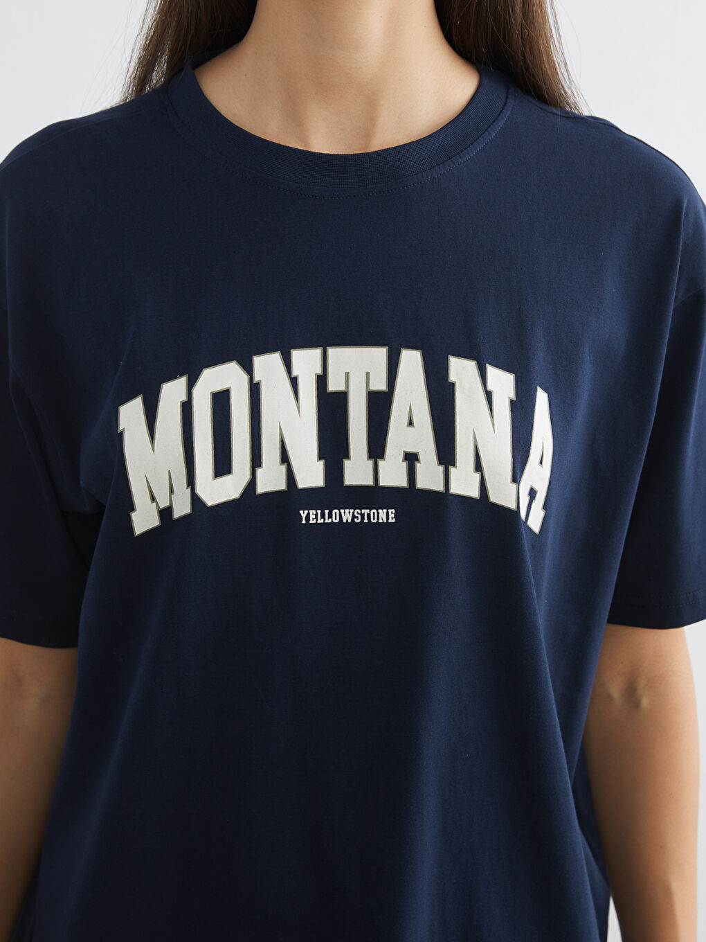 Tricou de Damă Supradimensionat cu Imprimeu și Guler Rotund-2