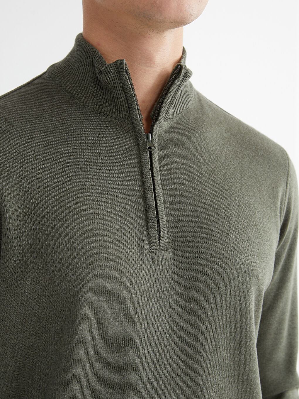 Yeşil Fermuarlı Dik Yaka Erkek Triko Kazak-2