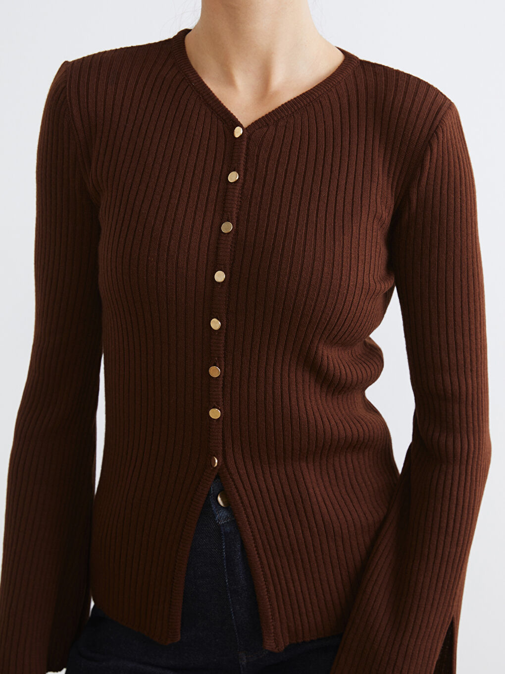 Kahverengi V Yaka Kadın Triko Hırka-2