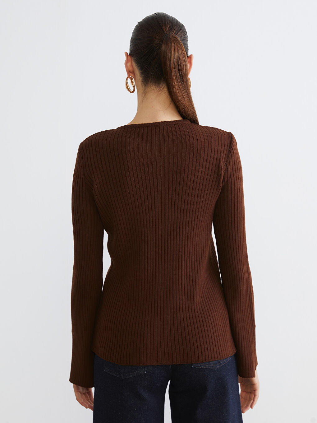 Kahverengi V Yaka Kadın Triko Hırka-3