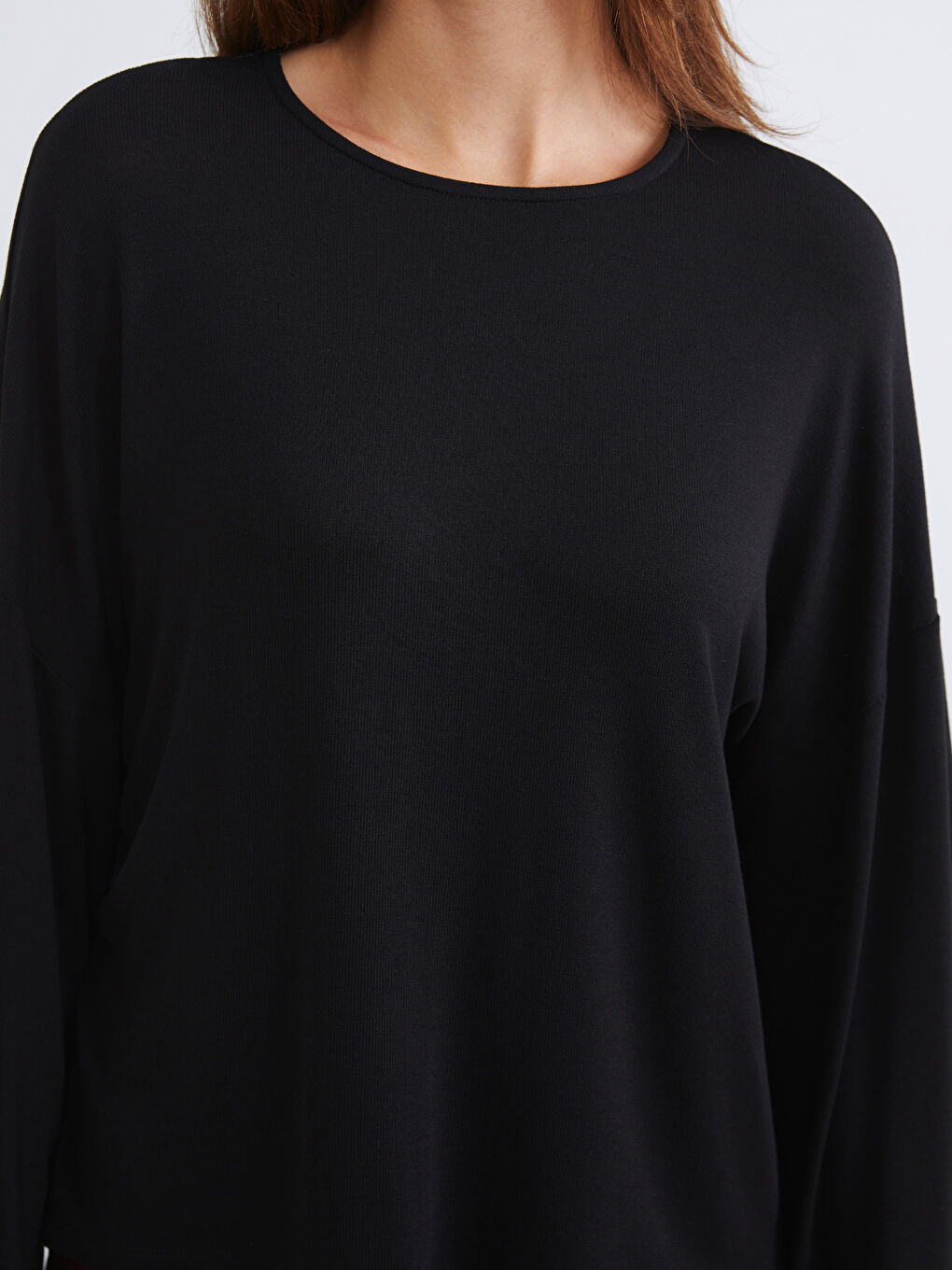 Siyah Bisiklet Yaka Kadın Bluz-2