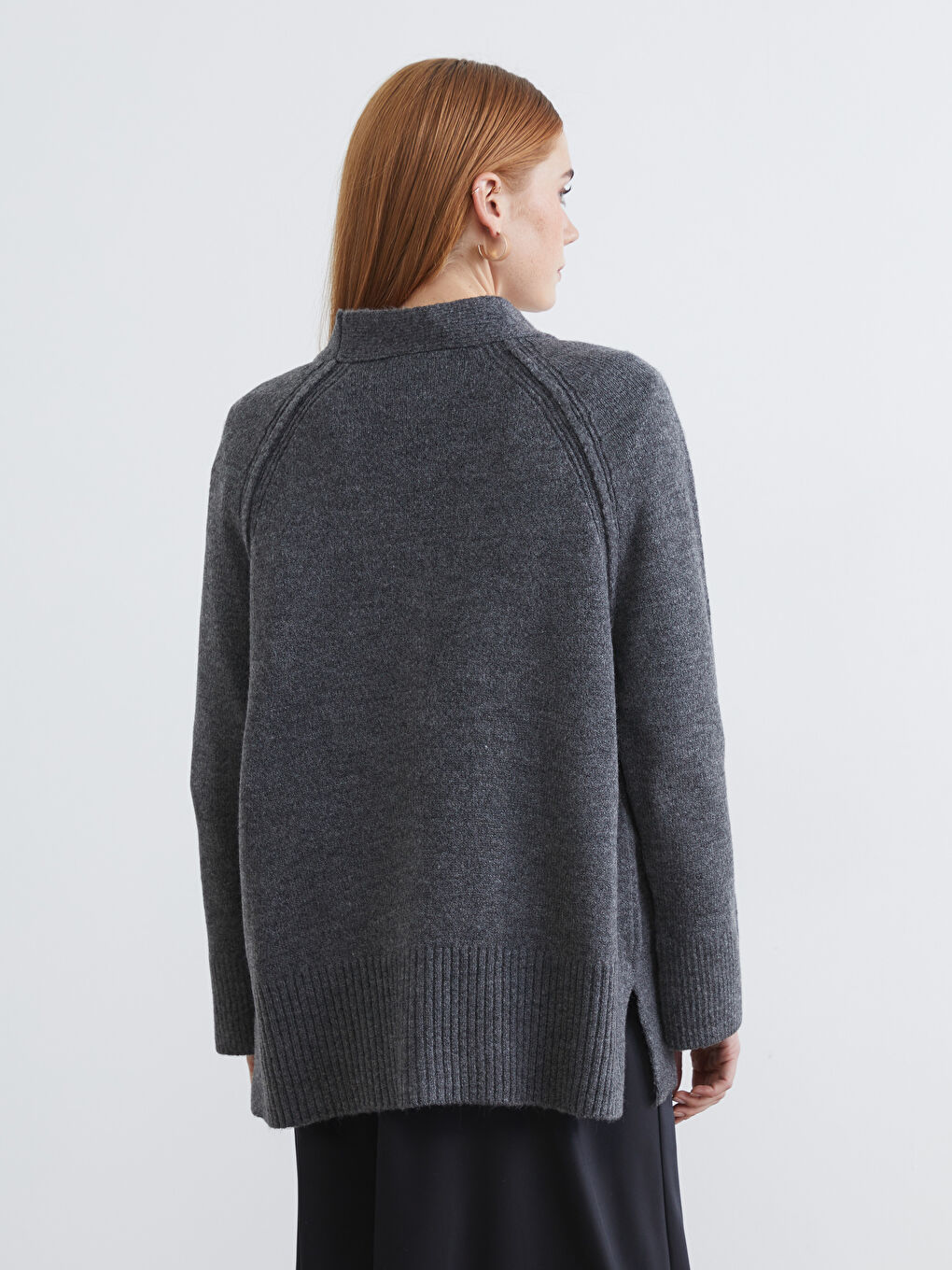 Antrasit V Yaka Kadın Triko Hırka-3