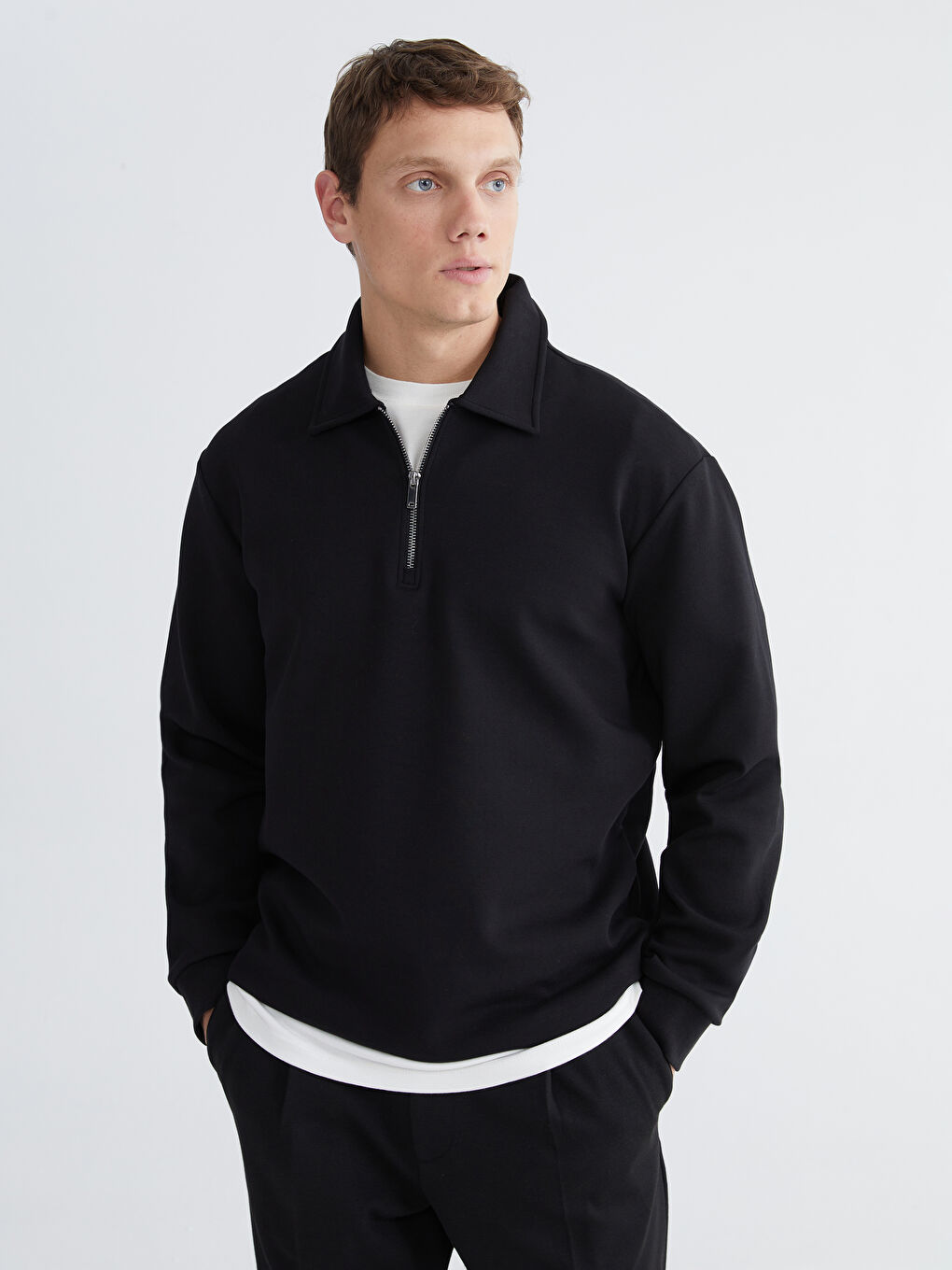 Siyah Polo Yaka Erkek Sweatshirt
