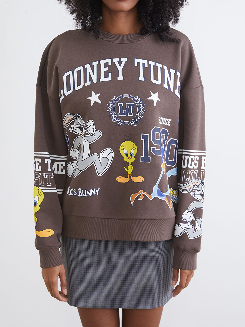 كنزة رياضية بني امرأة-2