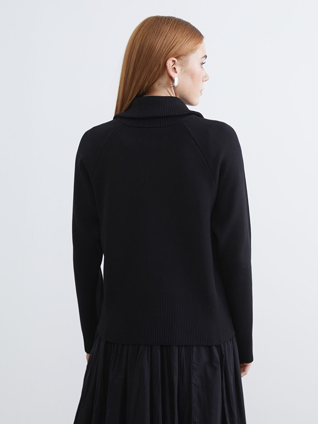 Siyah Polo Yaka Kadın Triko Hırka	-3