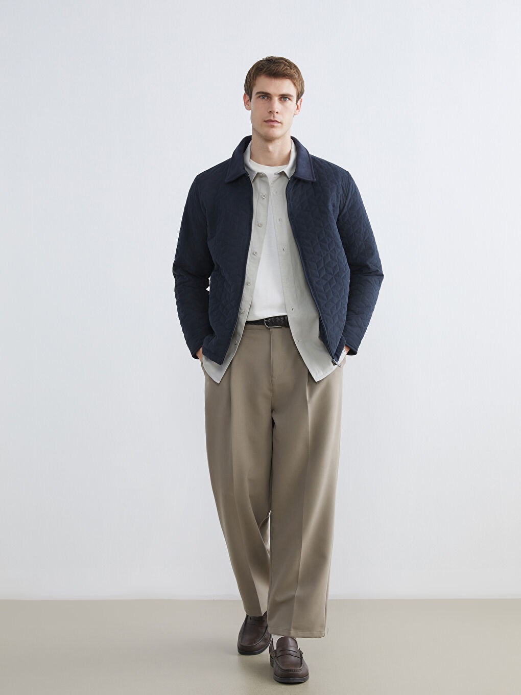 Lacivert Standart Kalıp Gömlek Yaka Kapitoneli Erkek Mont-1