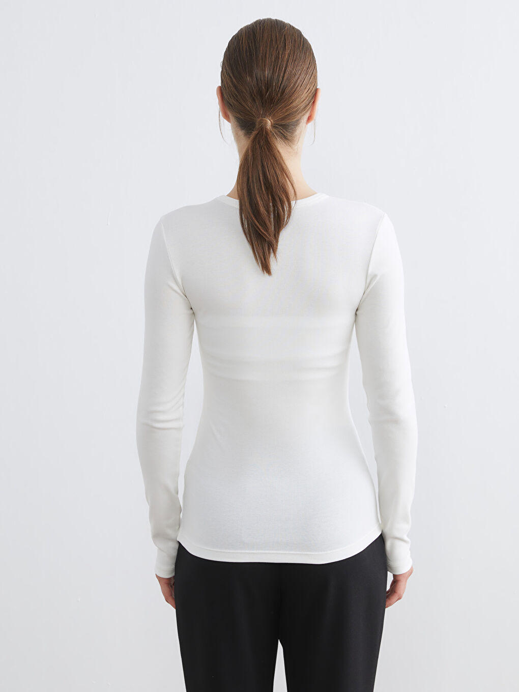 Ekru Bisiklet Yaka Kadın Body-3