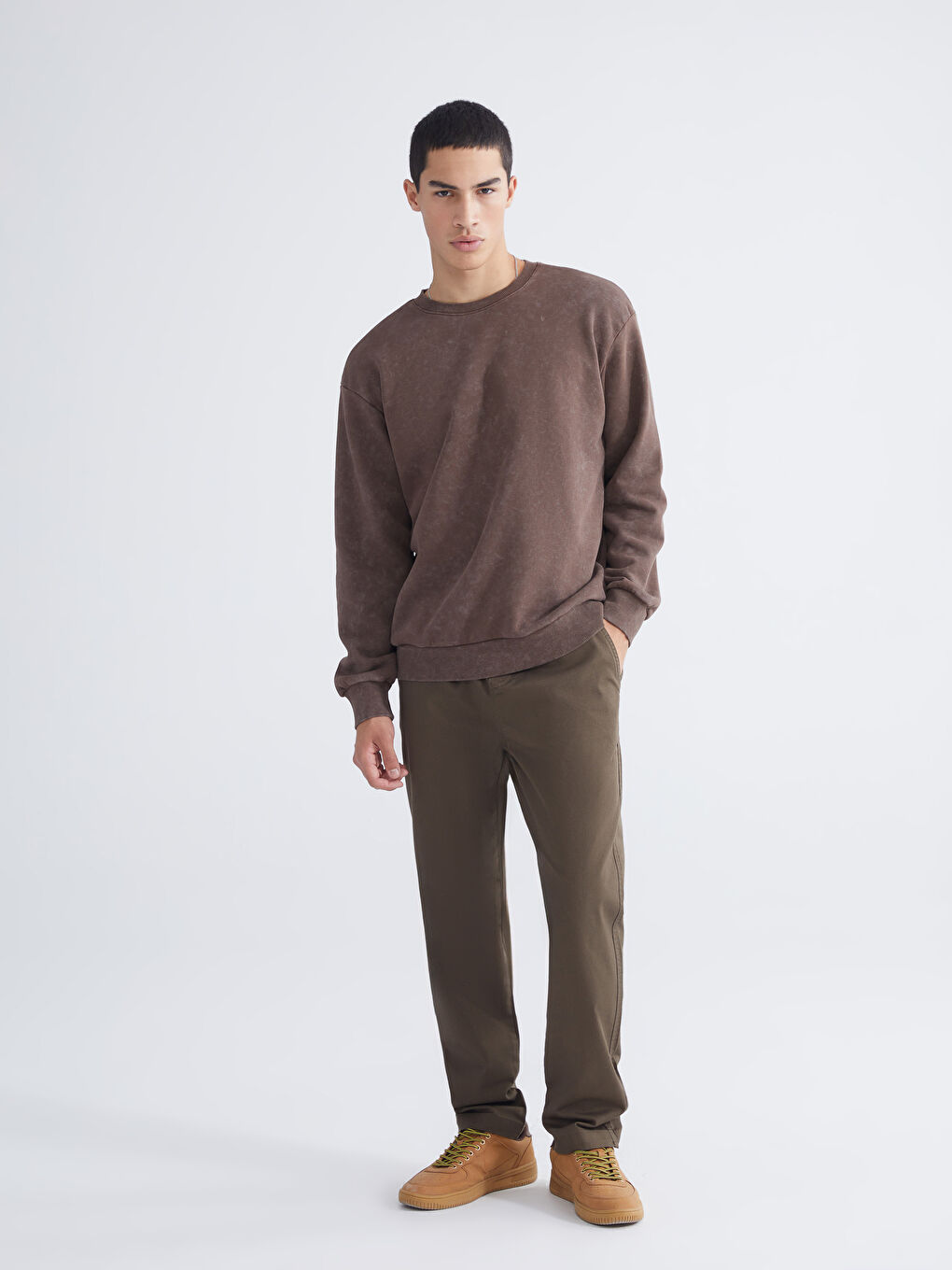 Kahverengi Slim Fit Gabardin Erkek Pantolon