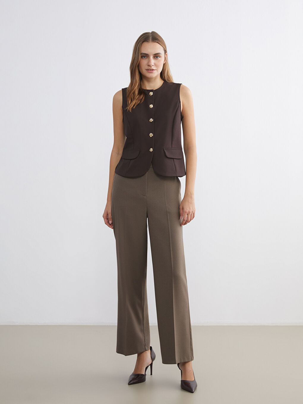 Kahverengi Bisiklet Yaka Kadın Klasik Yelek-1