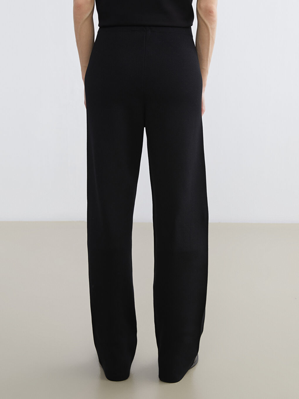 Siyah Beli Lastikli Kadın Triko Pantolon-3