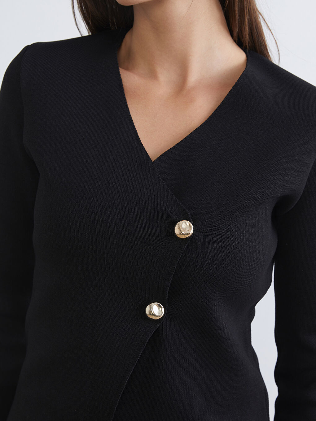 Siyah Kruvaze Yaka Kadın Triko Hırka-2