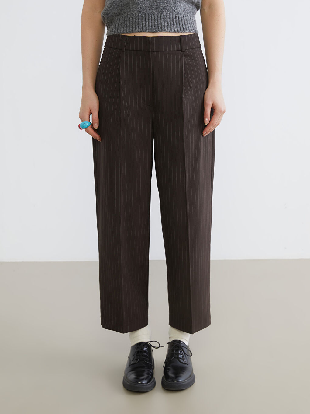 Loose Fit Striped Women's Pleated Trousers-1