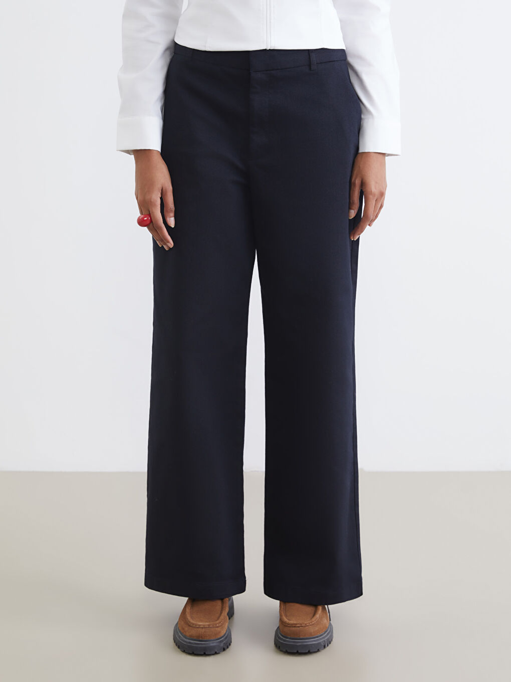 Regular Fit Wide Leg Women's Trousers-1