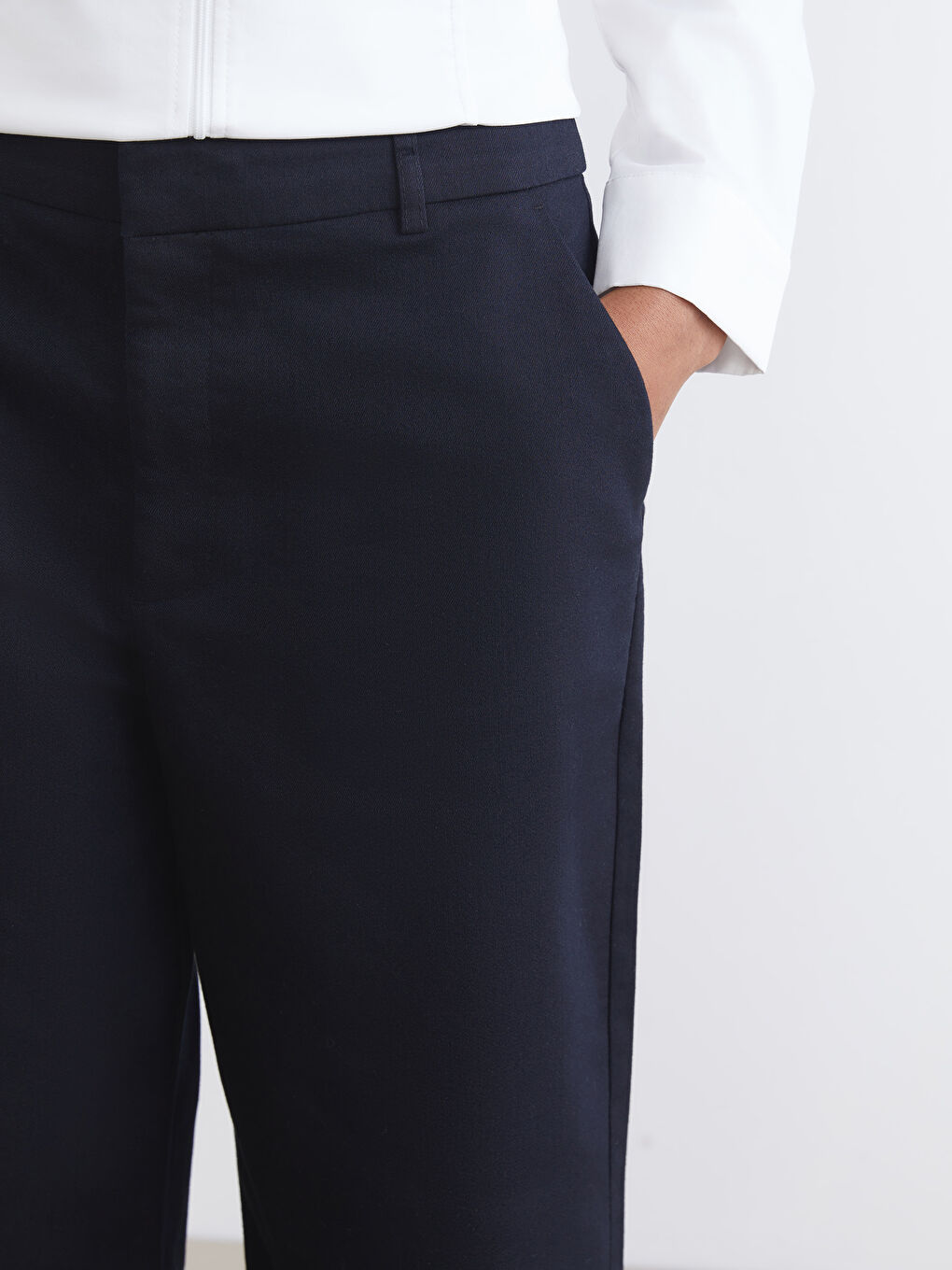 Lacivert Standart Fit Geniş Paça Kadın Pantolon-2