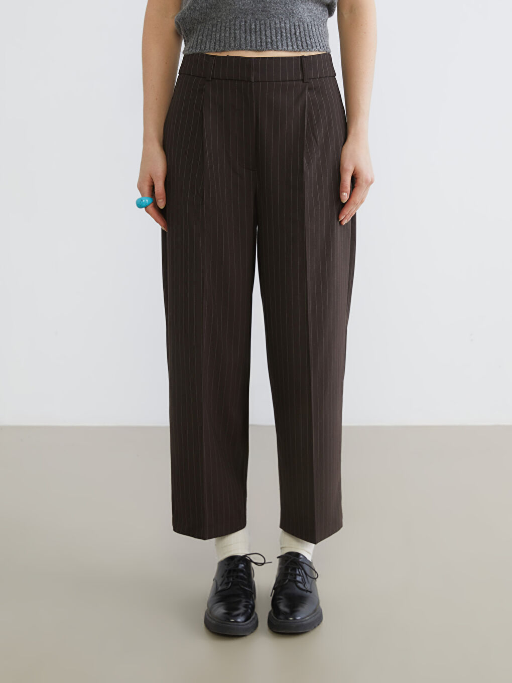 Kahverengi Loose Fit Çizgili Kadın Pileli Pantolon-1