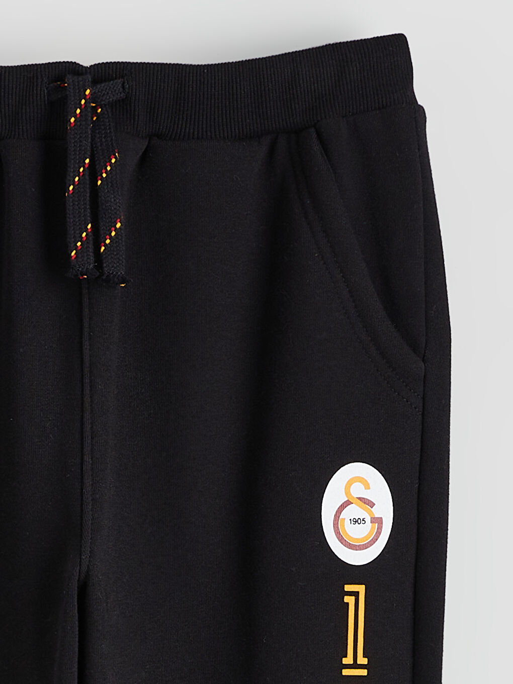 Siyah Beli Lastikli Galatasaray Baskılı Erkek Çocuk Jogger Eşofman Altı-1
