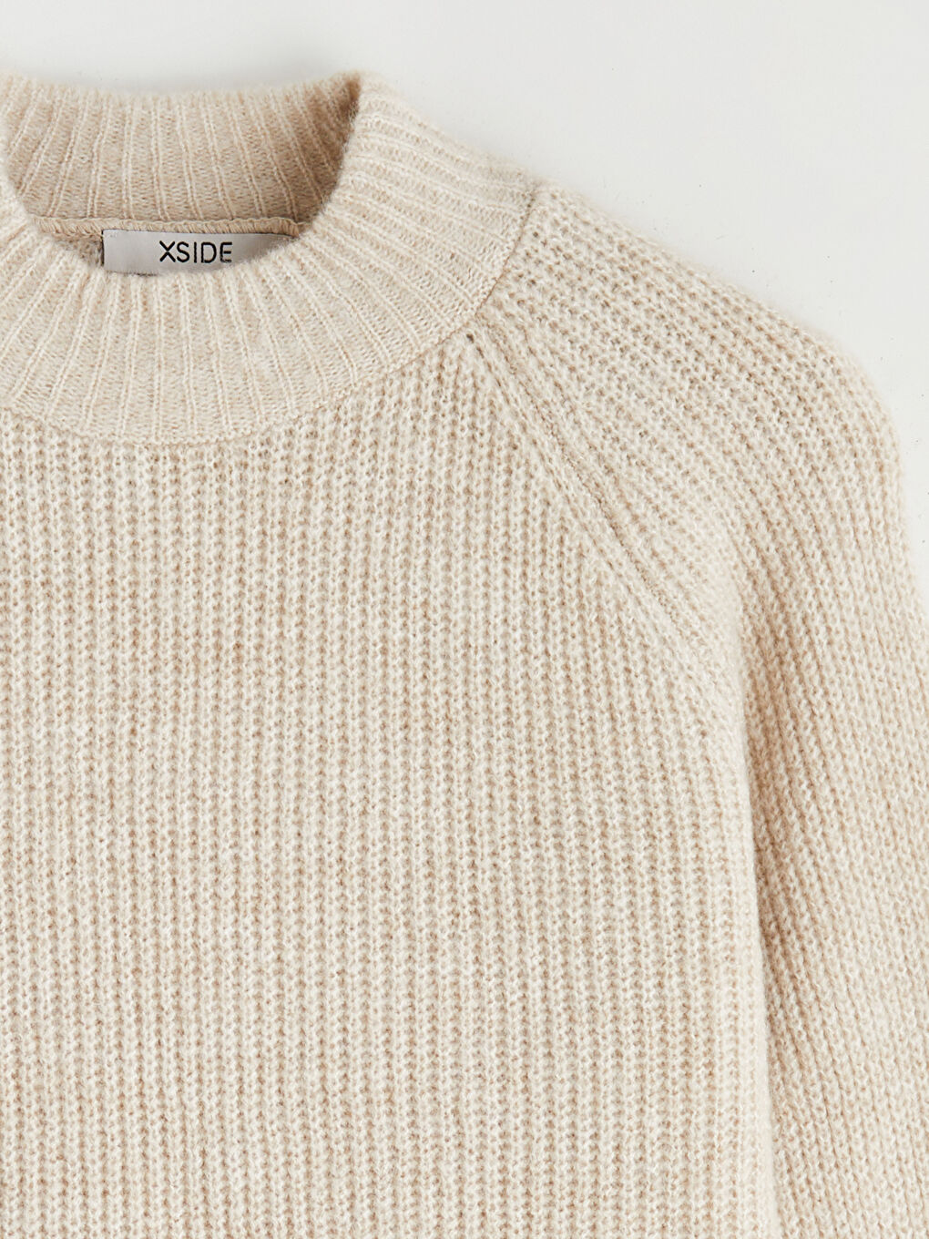 Bej Yarım Balıkçı Yaka Kadın Triko Kazak-5