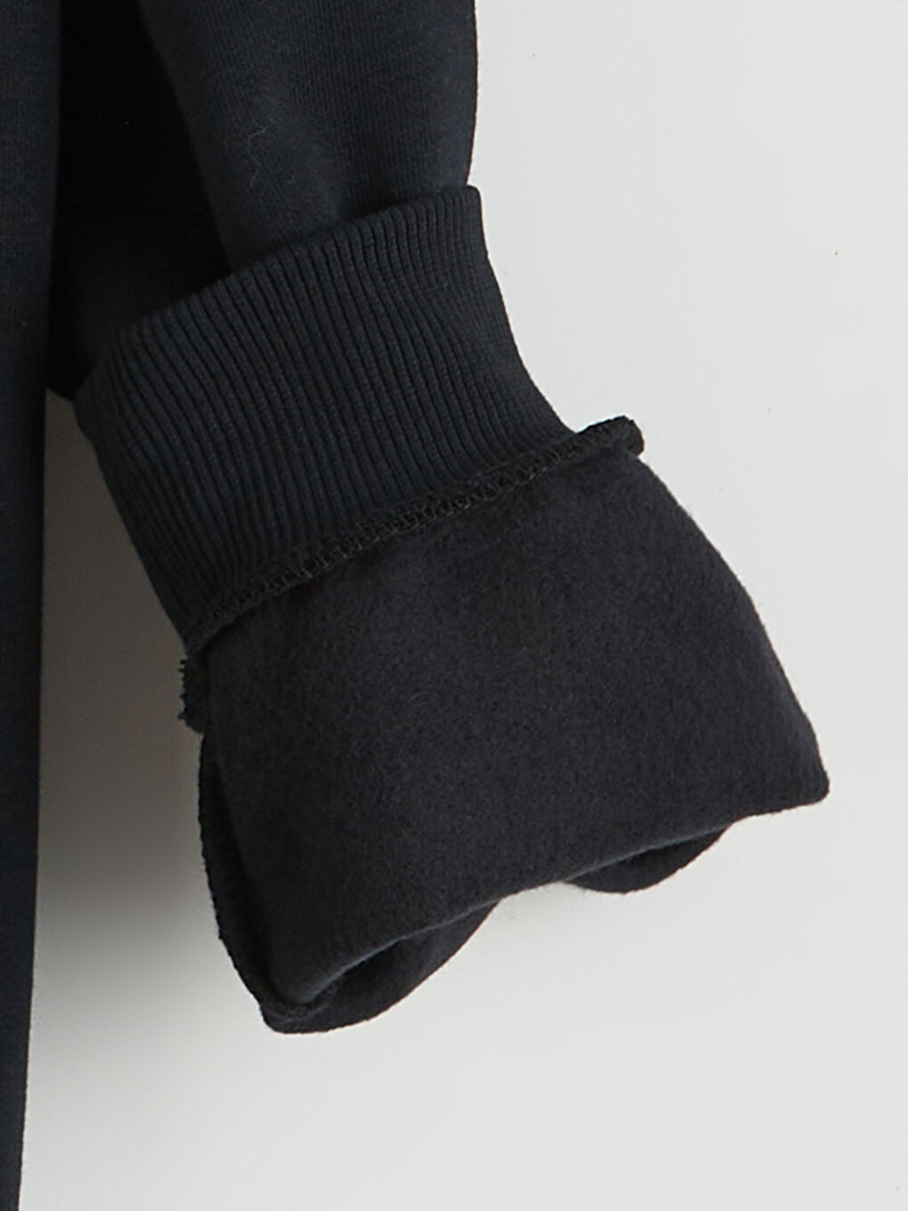 Момче Антрацит Суитчър-2