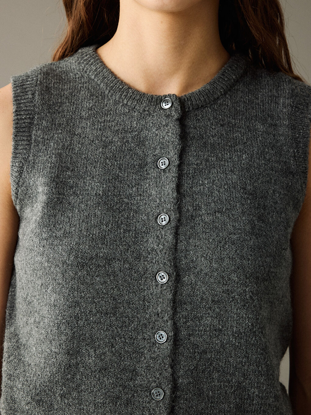 Antrasit Bisiklet Yaka Kadın Triko Yelek-4