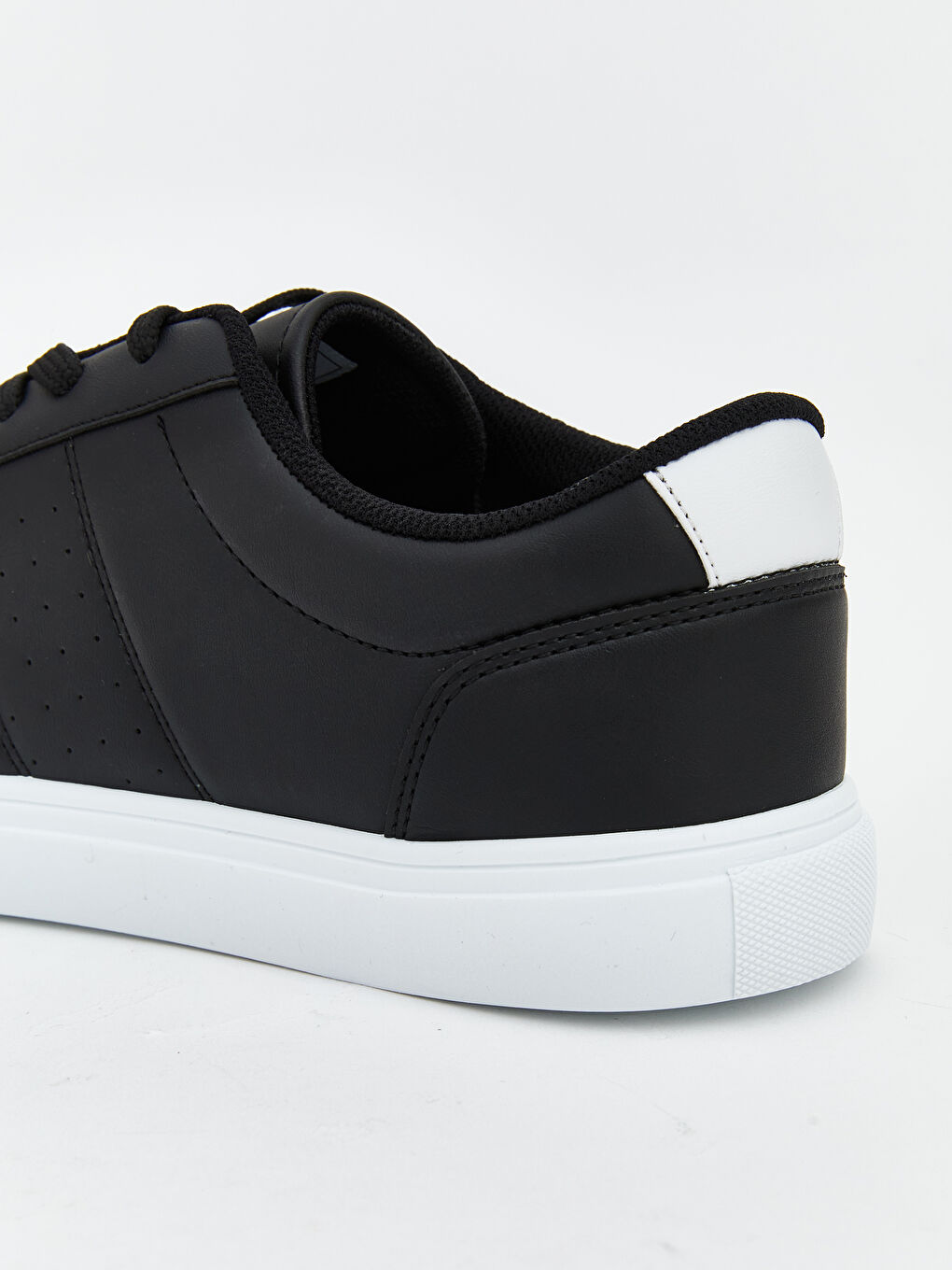 Siyah Bağcıklı Erkek Spor Ayakkabı-4