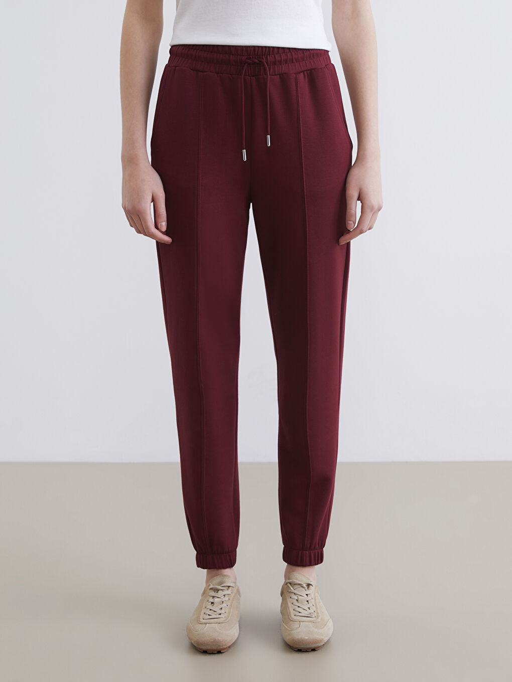 بنطال رياضي بخصر مطاطي للسيدات-1