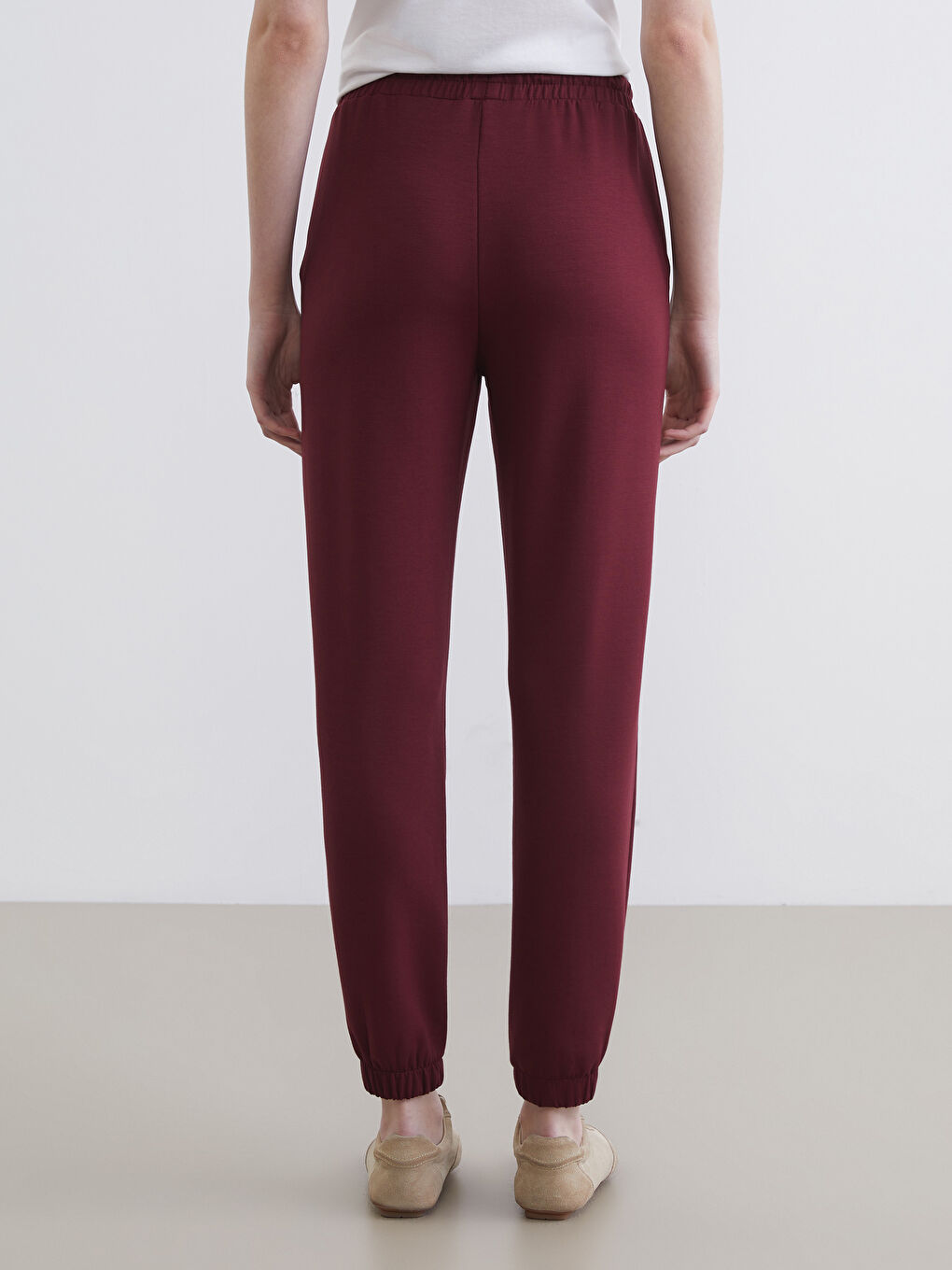 بنطال رياضي بخصر مطاطي للسيدات-3