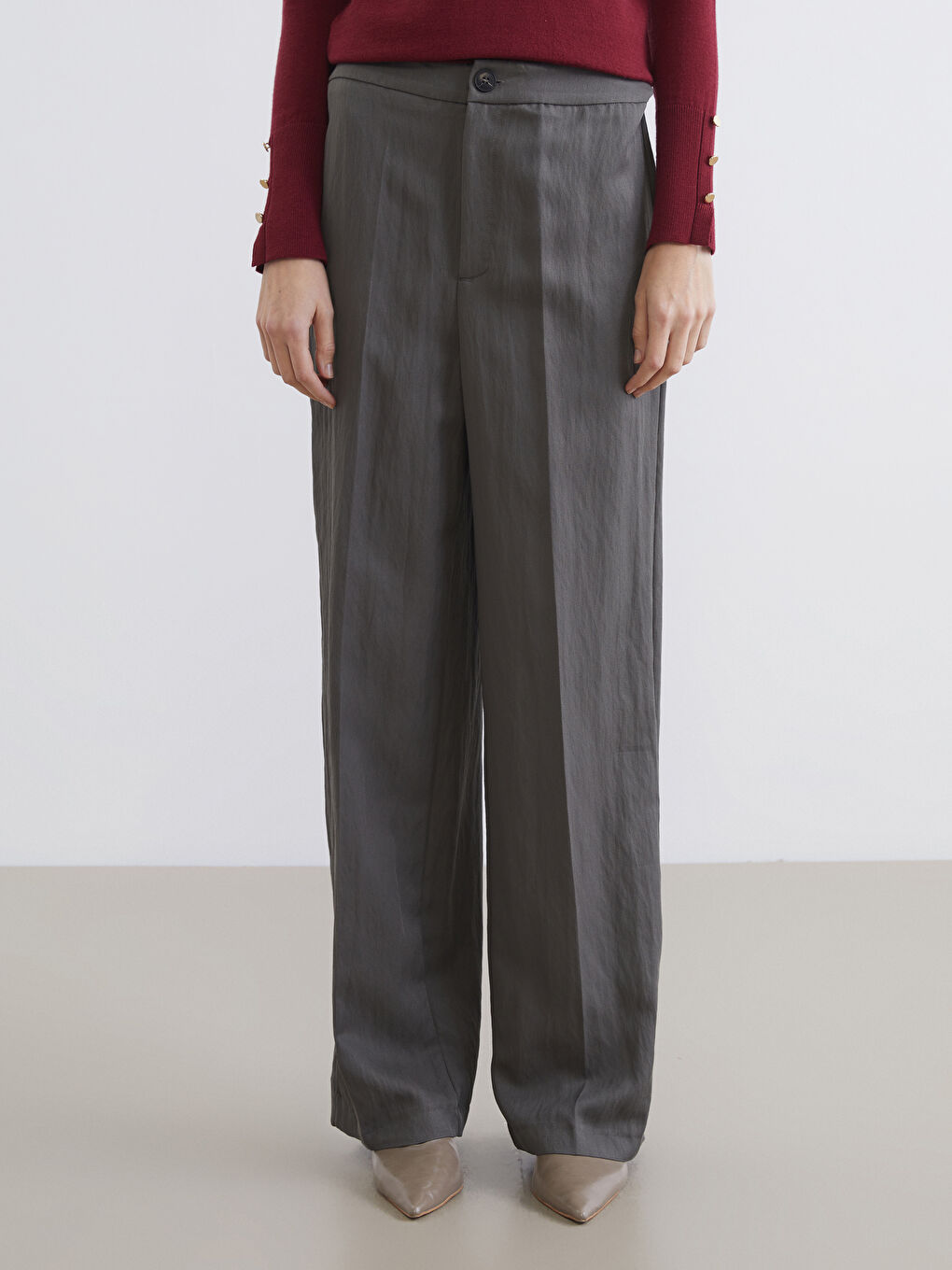 Antrasit Dar Fit Geniş Paça Kadın Pantolon-1