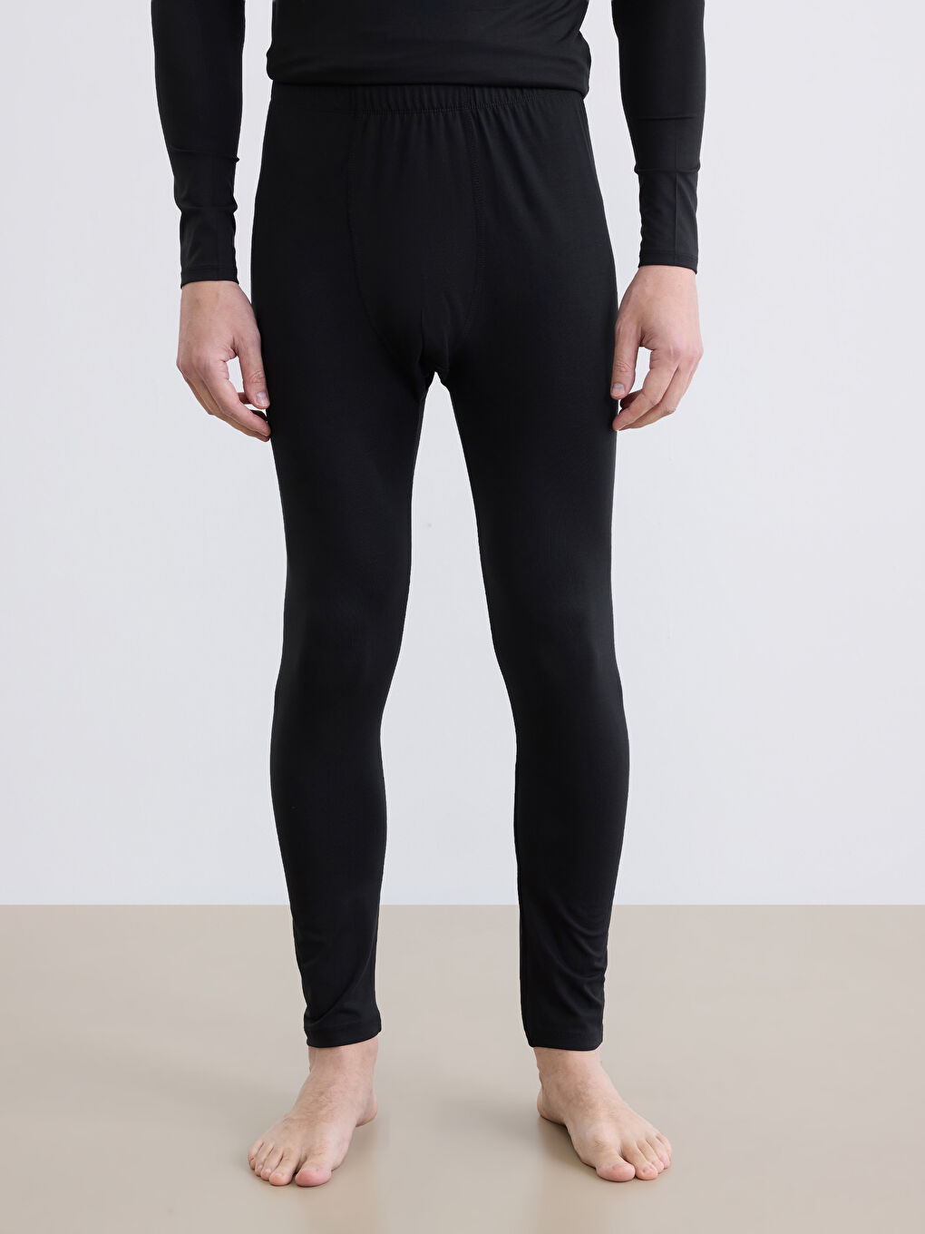 Siyah Standart Kalıp Termal Alt İçlik-1