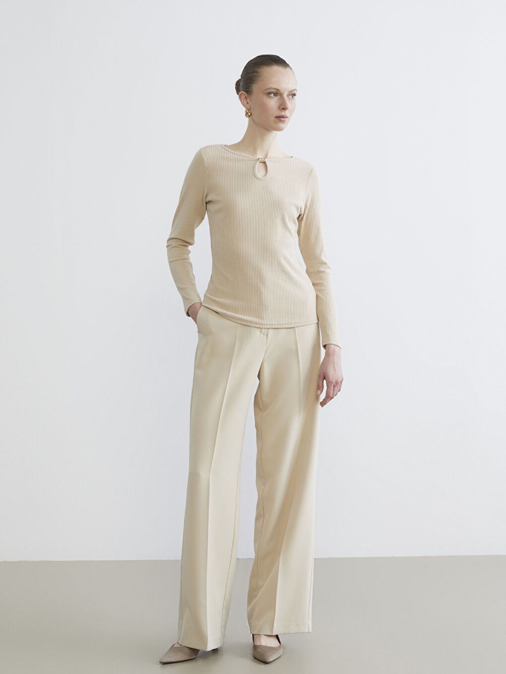 Crew Neck Textured Women's Body-1