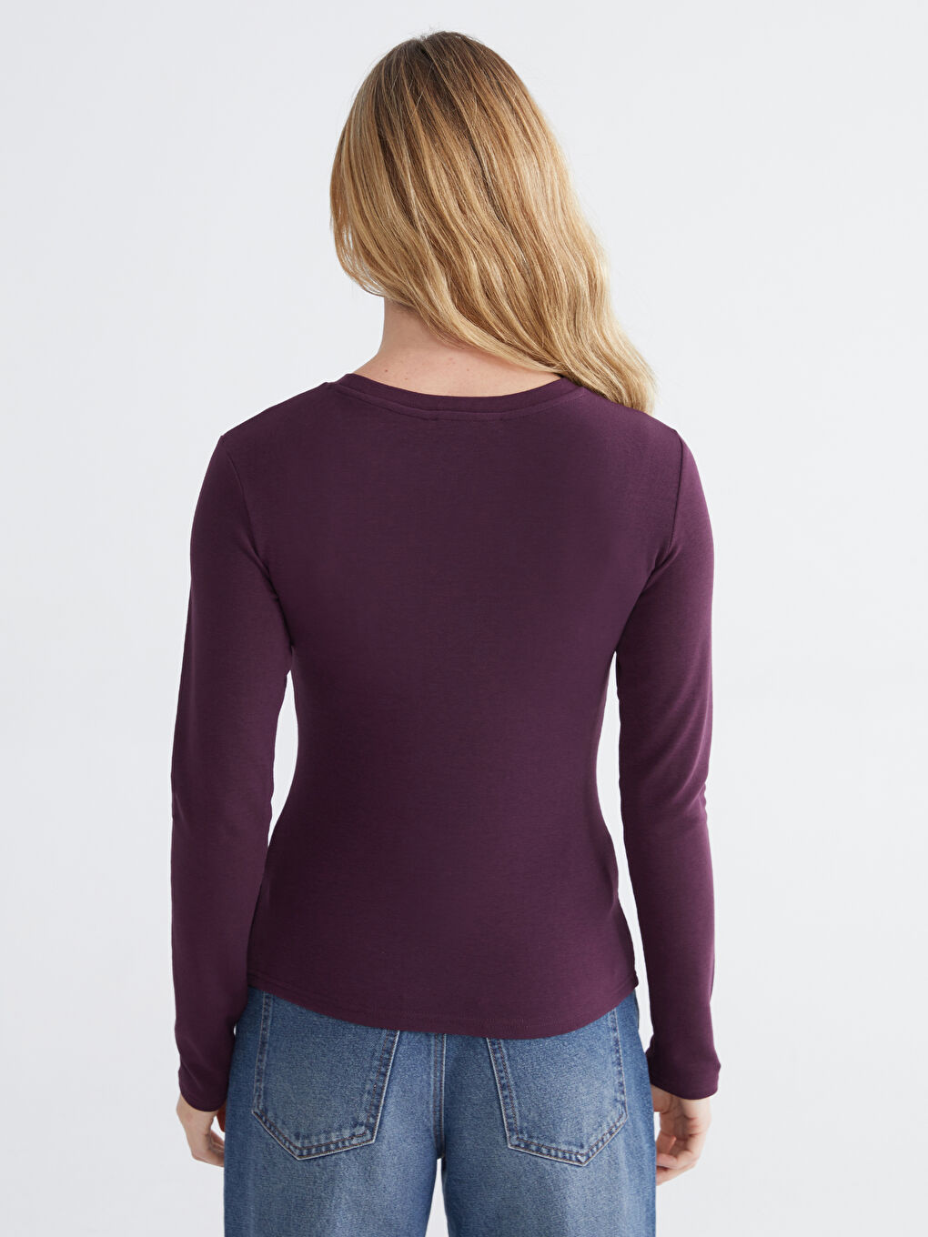 Женское боди с круглым вырезом-3