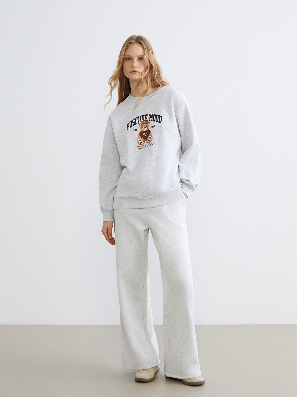 Woman GREY Sweatshirt-1