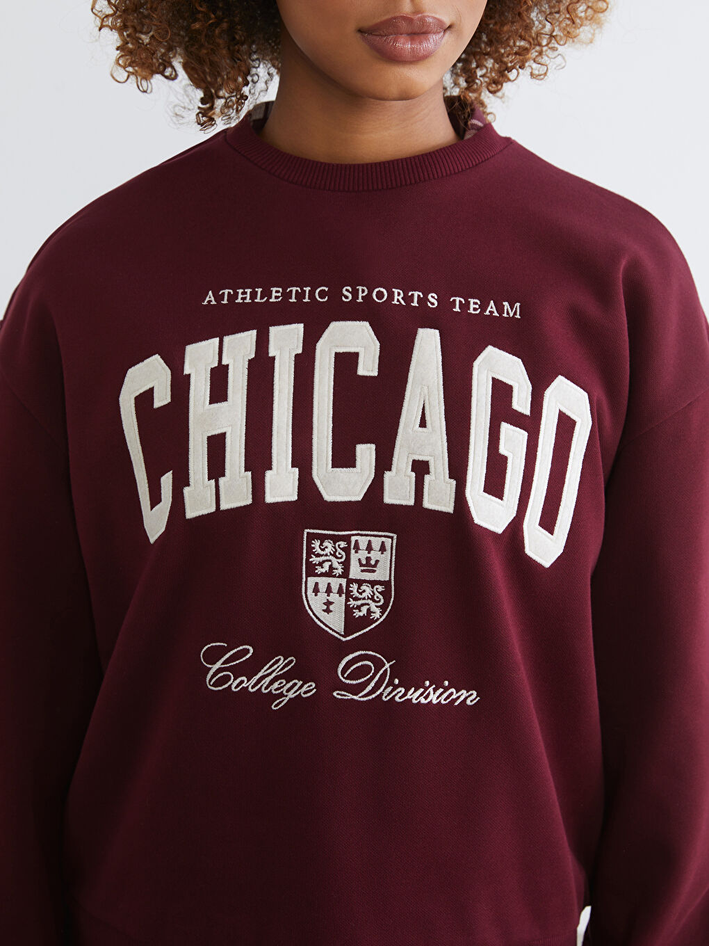 Bordo Chicago Baskılı Oversize Kadın Kalın Sweatshirt-2