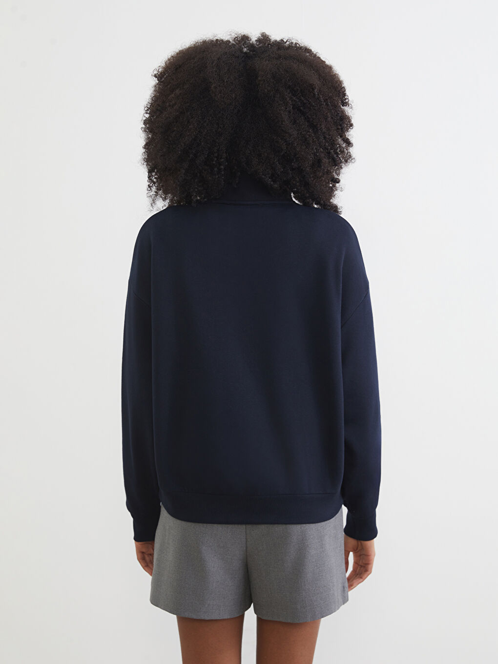 Woman NAVY Sweatshirt-3