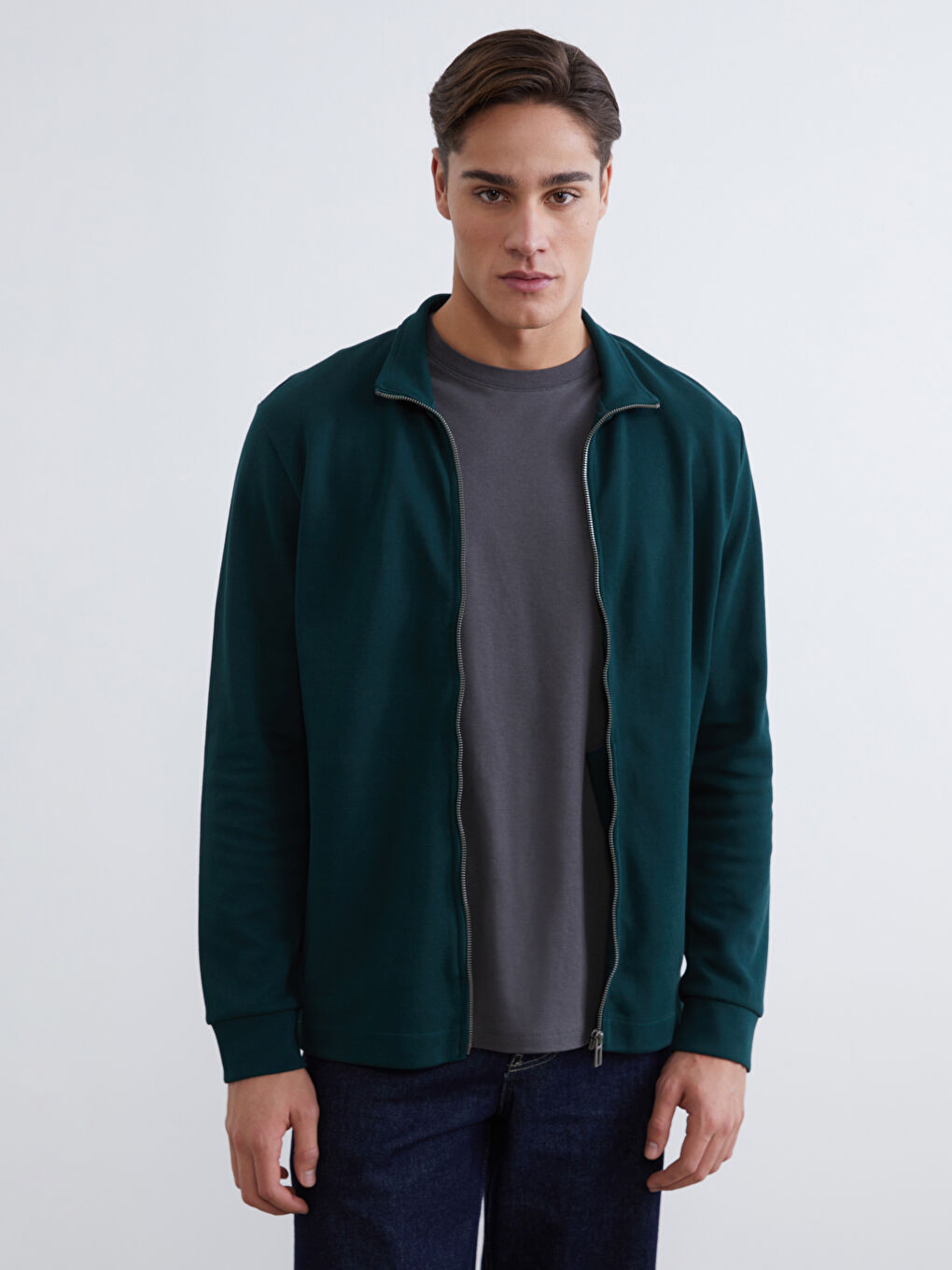 سويت شيرت بسحاب بياقة عالية وكم طويل رجال