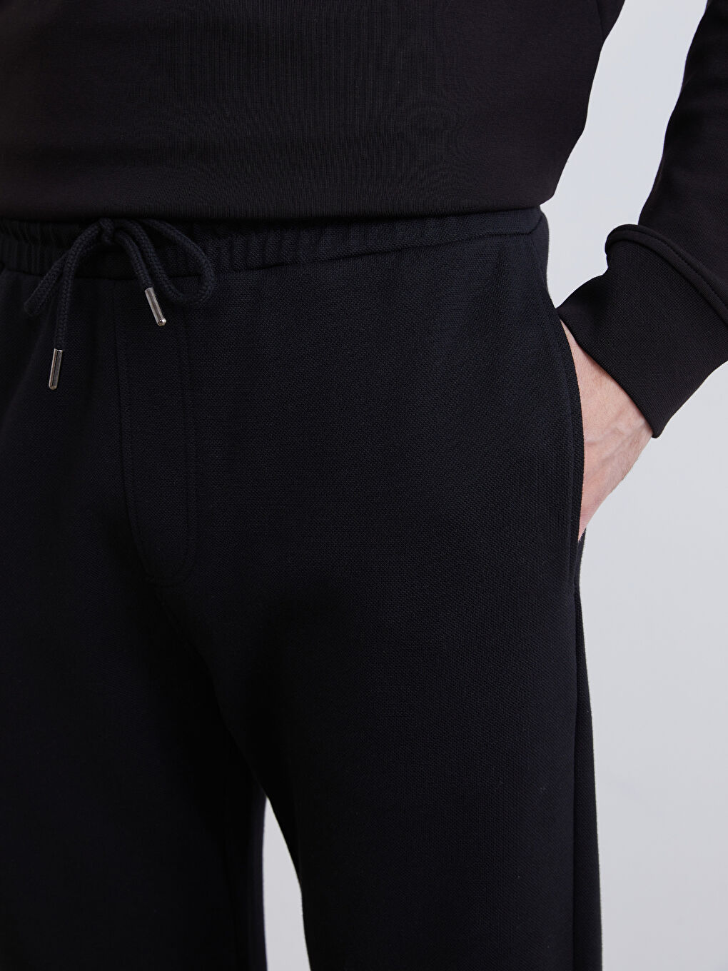 Siyah Standart Kalıp Erkek Eşofman Altı-2