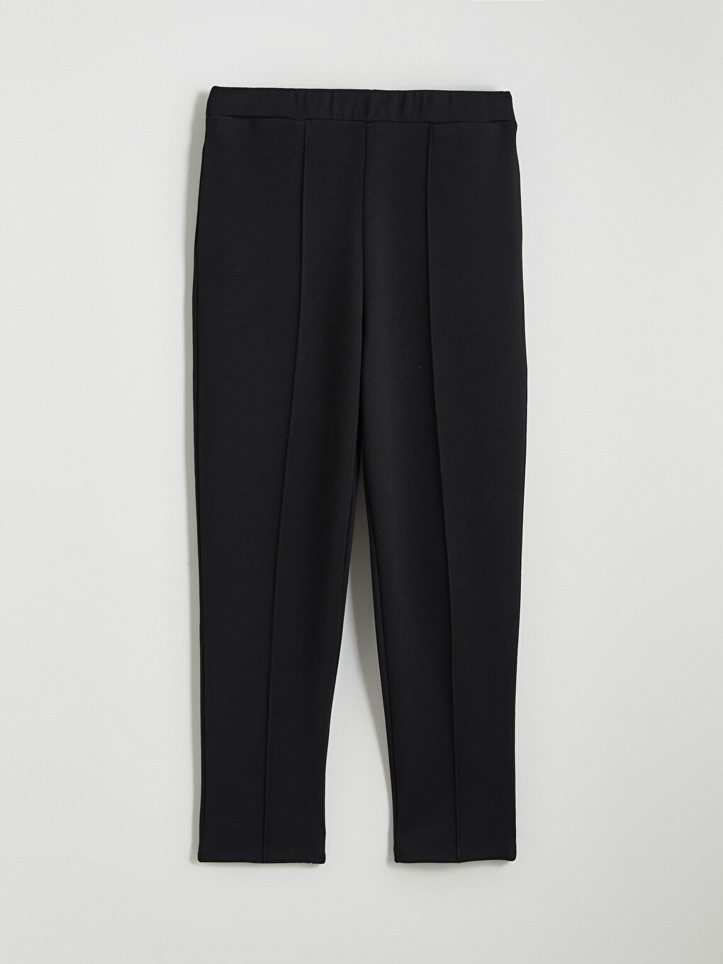 Siyah Beli Lastikli Kadın Eşofman Altı-4