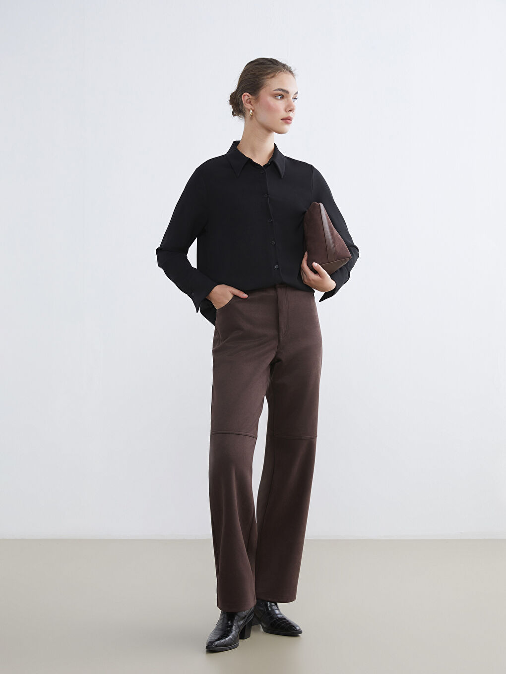 Kahverengi Standart Fit Kadın Süet Görünümlü Pantolon