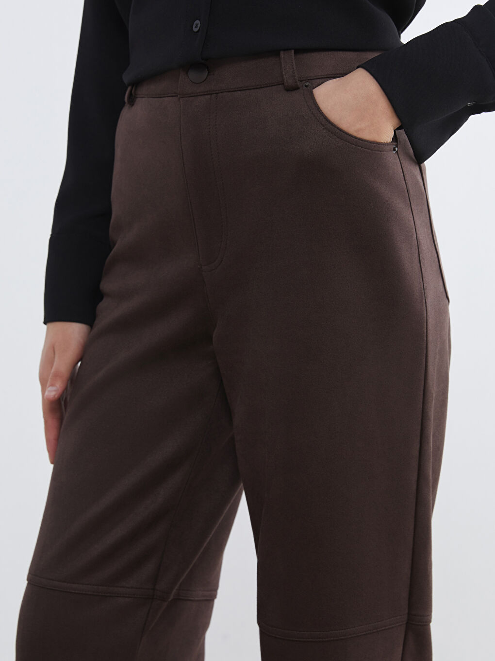 Kahverengi Standart Fit Kadın Süet Görünümlü Pantolon-2