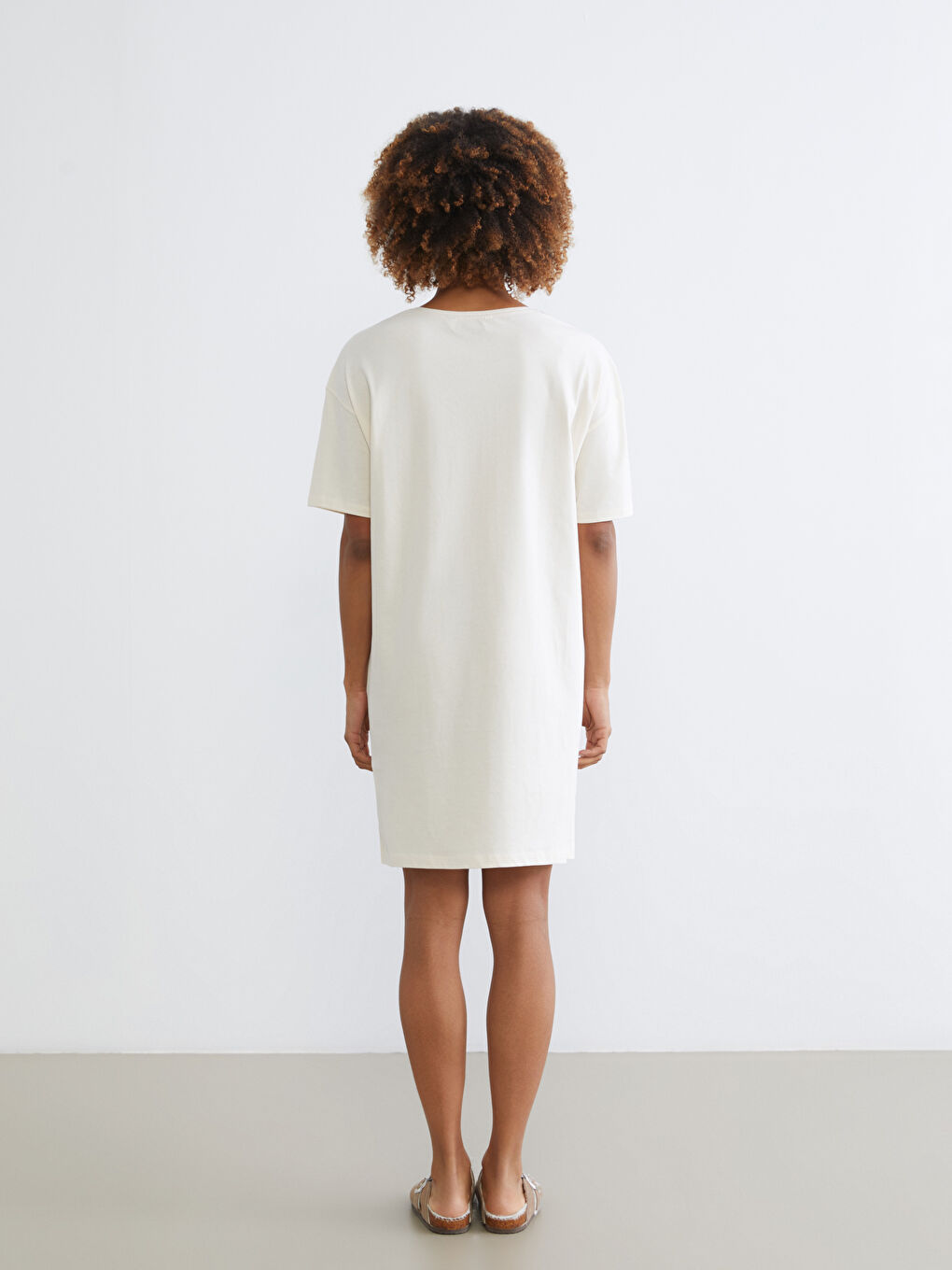 ROZE Spavaćica Žena-3