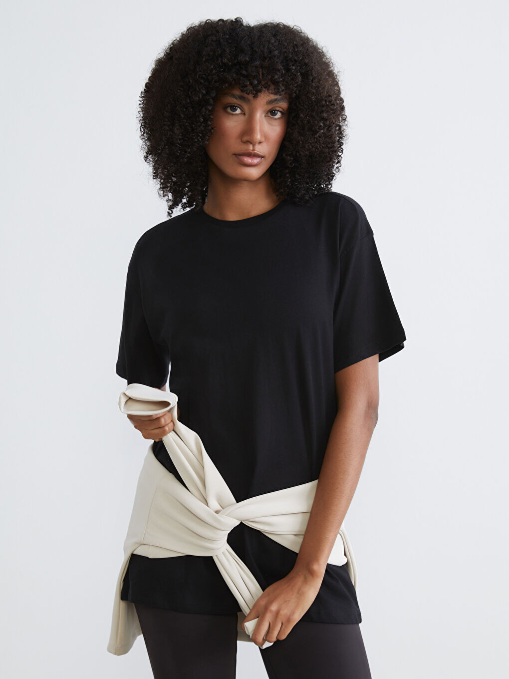 Siyah Bisiklet Yaka Baskılı Oversize Kadın Spor Tişört-2