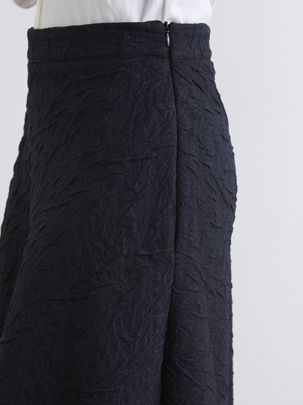 Siyah Beli Fermuarlı Dokulu A Kesim Etek-2