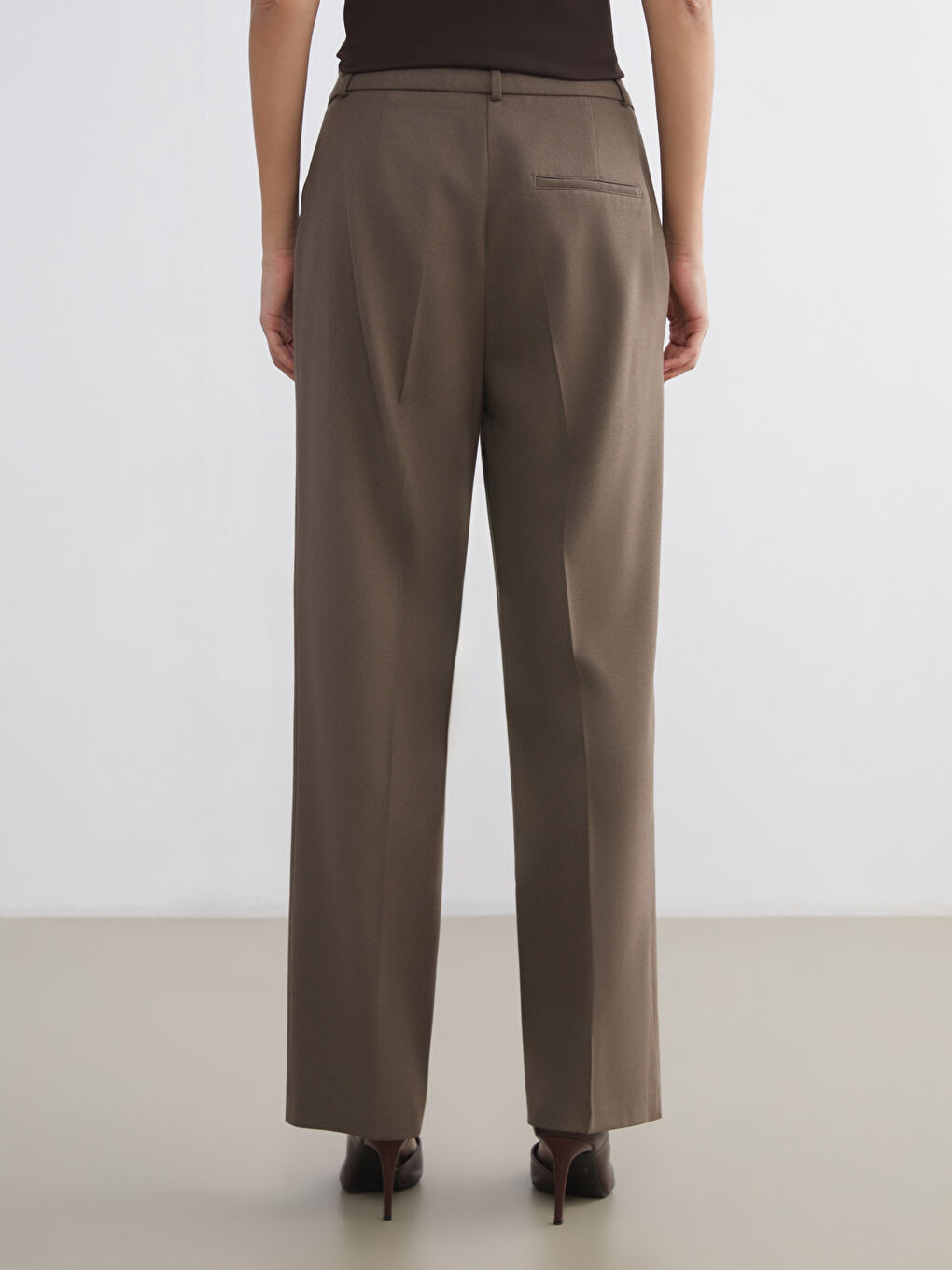 Regular Fit Wide Leg Women's Trousers-3