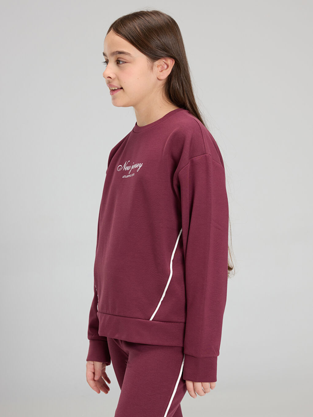 Mürdüm Bisiklet Yaka Kız Çocuk Sweatshirt ve Eşofman Altı-1