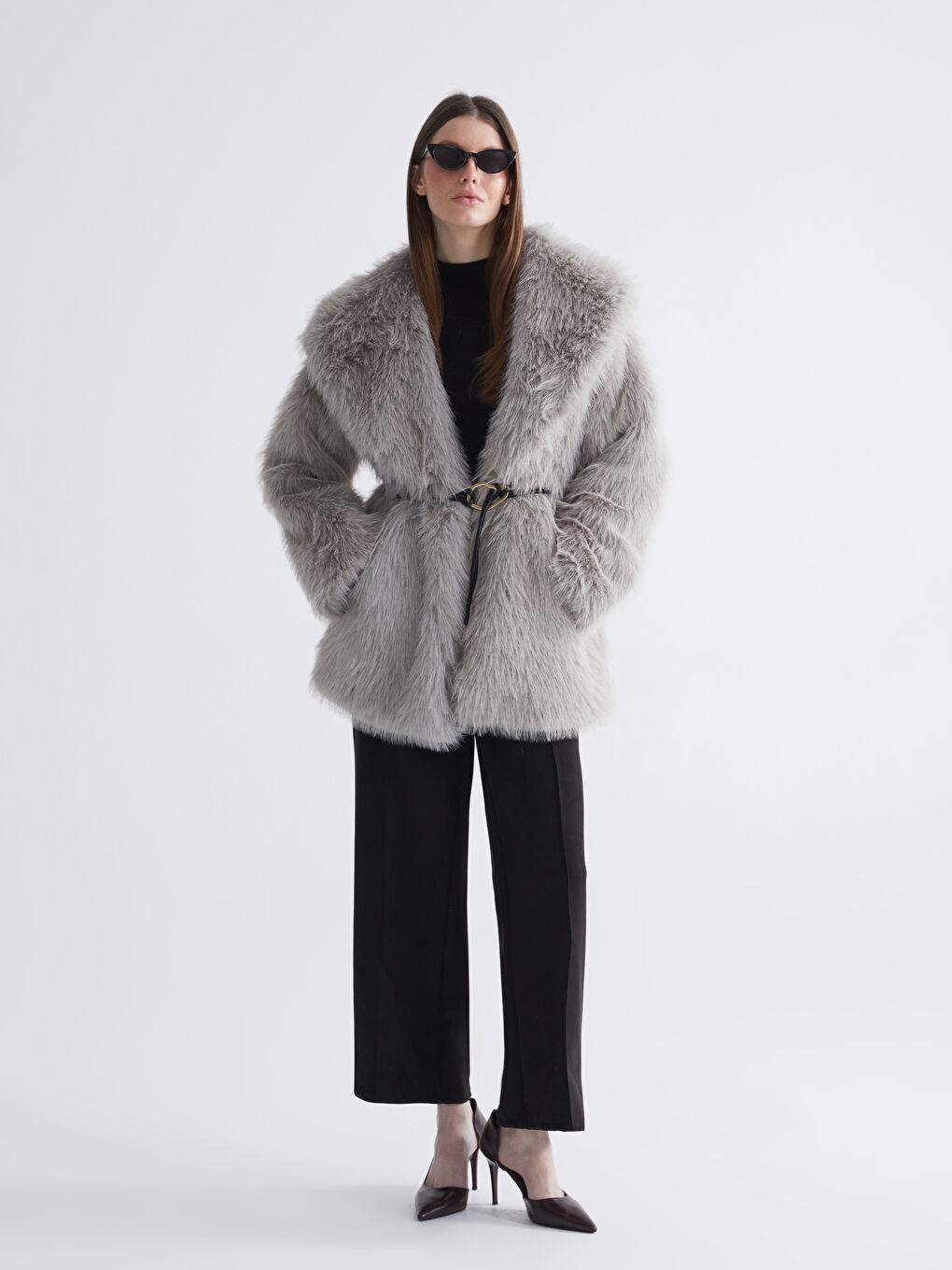 Gri Şal Yaka Oversize Kadın Kürk Kaban-1