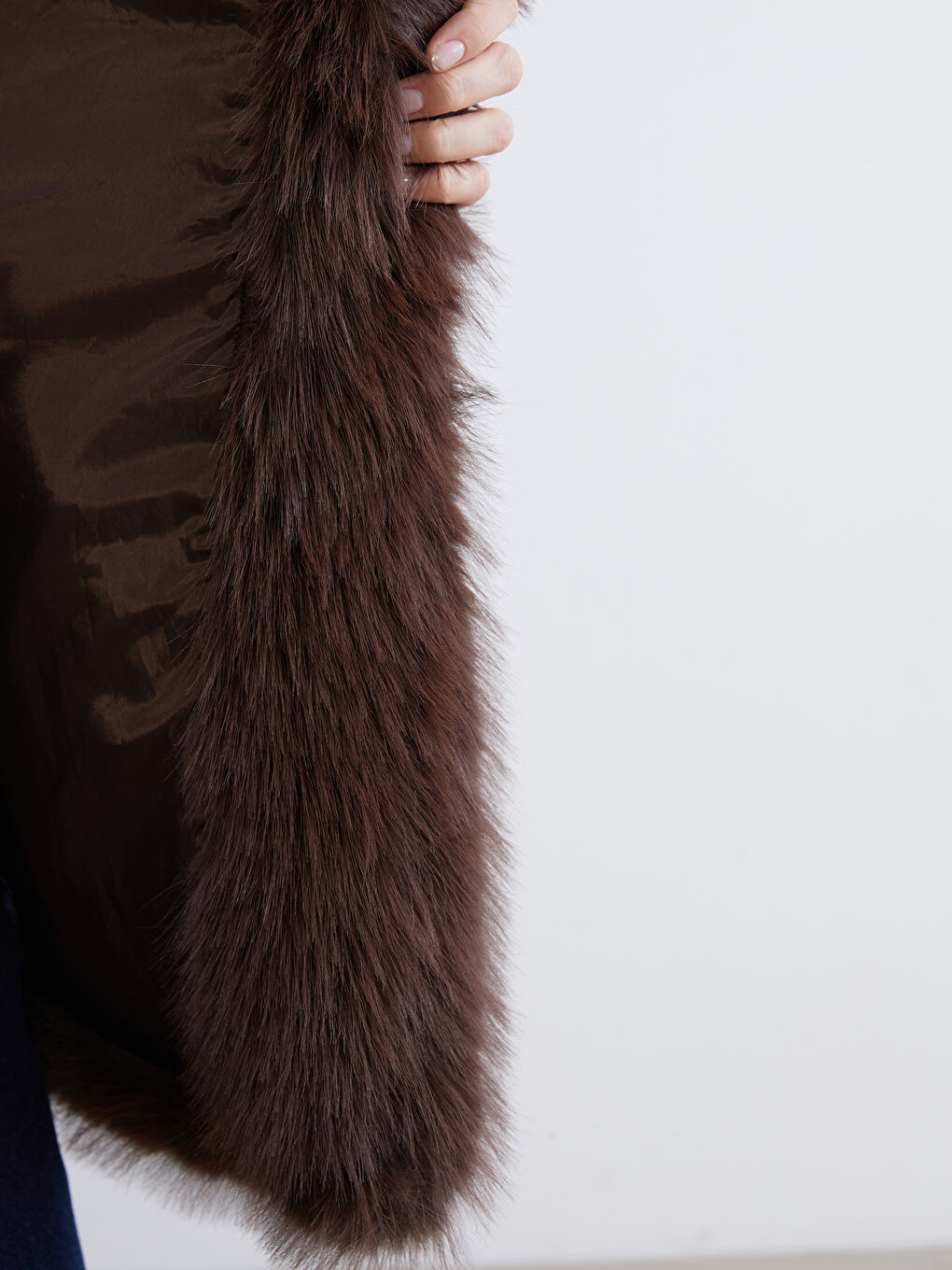 Kahverengi Şal Yaka Oversize Kadın Kürk Kaban-3