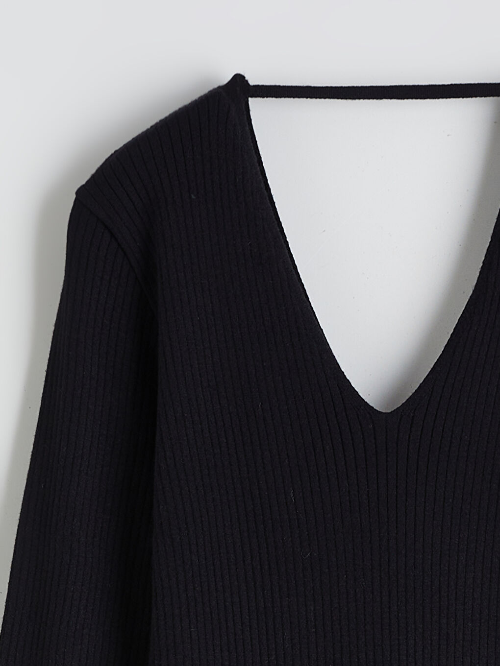 Siyah V Yaka Fitilli Triko Elbise-5