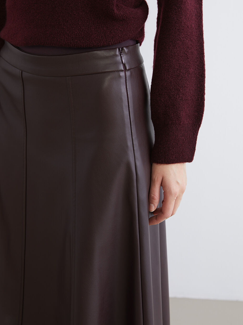 High Waist Zippered A-Line Faux Leather Skirt-2